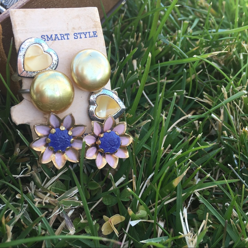 Vintage Screw On Earrings